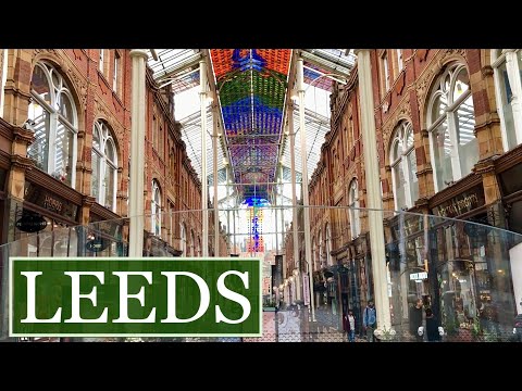 LEEDS CITY CENTRE WALKING TOUR | ART AND HERITAGE | SLOW LIVING