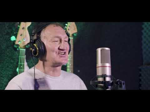 RADE BIKINJAC // Nista mi ne mogu ( Official video )