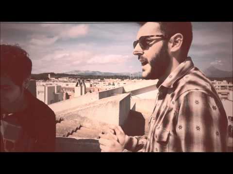 Danny Leiva – Mi Pequeña Abeja Reina (Acústico)