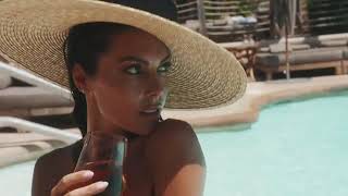 Nao Pool Club in Marbella girls party