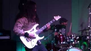 Chriss Guevara - Master of The Universe (Live 2013)