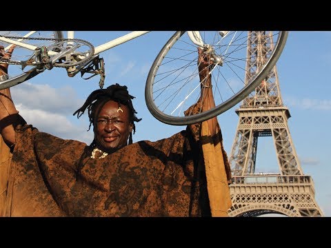 Foum Moboh - Paris à Vélo - La pollution c'est zéro