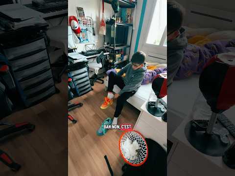 Qu’est-ce qu’il raconte lui ? 😅￼ #humour #blague #viral #comedy #foryou