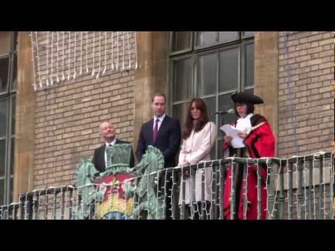 Prince William and Kate visit Cambridge - 28 Nov 2012