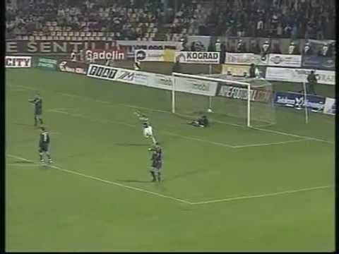 Robert Prosinecki[Olimpija Ljubljana] eurogoal vs NK Maribor (2002-2003)