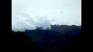 preview picture of video 'Pico El Campanario (Characot-apirá)'