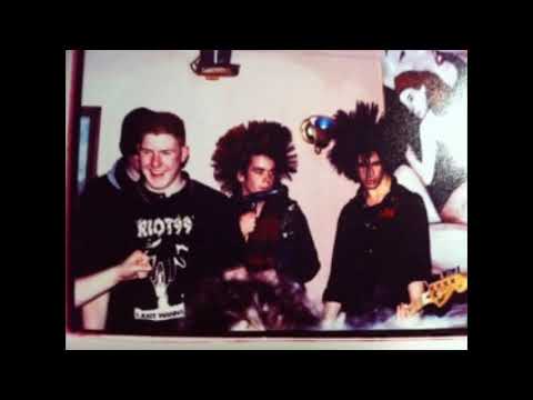 RIOT99 - NEW YORK CITY GIRL