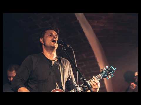 Peří - PEŘÍ - 2016