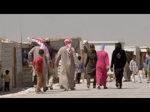At Home in Zaatari: Life in a Syrian Refugee Camp
