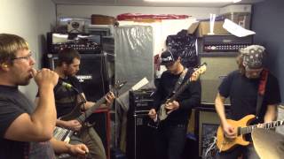 Insectoid Jam - Tribune rehearses Insectoid during their last jam before touring