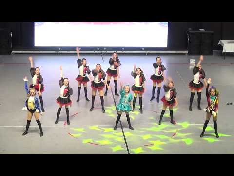 ROCK AND MAGIC SE, Hungary - VAD ANGYAL - juvenile formation - Nat. Champ. 2018