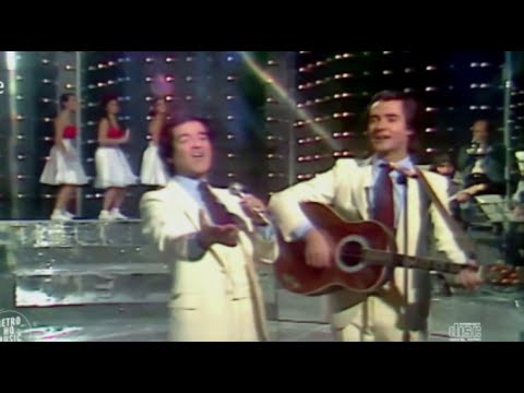 'Quince años tiene mi amor' por el Dúo Dinámico