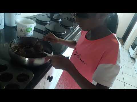 HOW TO MAKE CHOCOLATE CAKE PART 3 W/SAHANA