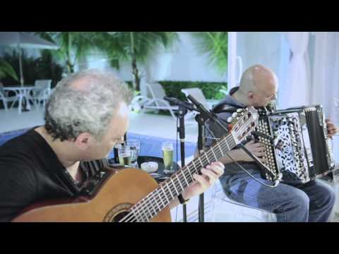 Rudi y Nini Flores "Em Casa" - El Toro