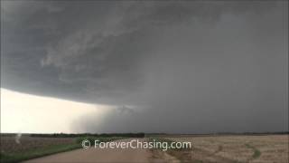 preview picture of video 'Massive Hailstorm near Hutchinson, KS on 7/24/2013'