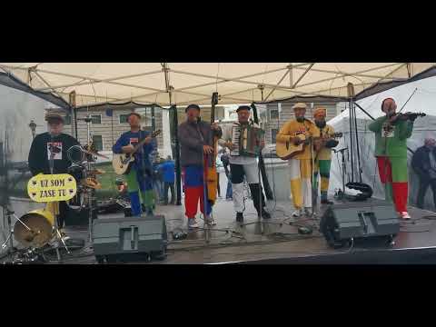 Lojzo - Učiteľka chémie