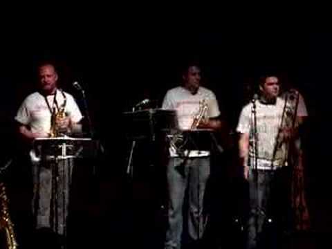 groovenik - James Brown Medley, Live @ The Sage Gateshead