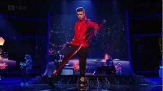 Justin Bieber - Mistletoe [HD] Live at X Factor UK 2011