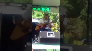 Sarah Shook and the Disarmers - Nothin Feels Right but Doing Wrong Anymore