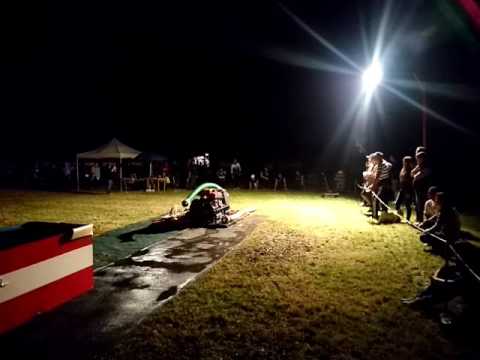 20.8. 2016. Nočná pohárová súťaž Brodské. Dhz Holíč muži. 1 pokus