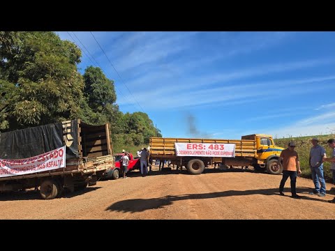 Ao vivo | Comunidade de Entre Rios do Sul realiza paralisação na ERS-483 e cobra início das obras