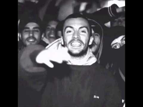 Abstract feat. Sniffer  BomaBukur - Mic check