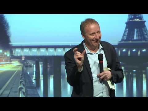 A lean bureaucracy for the digital economy? Mark Schwartz, Entreprise Evangelist, AWS