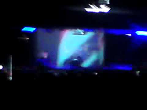 Modeselektor - Raveanthem live at Bloc festval 15.03.09.MP4