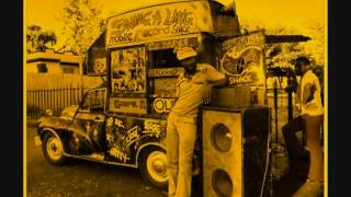 Jamming - Aston Familyman Barrett