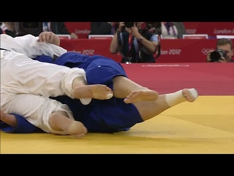 women judo osaekomi 107