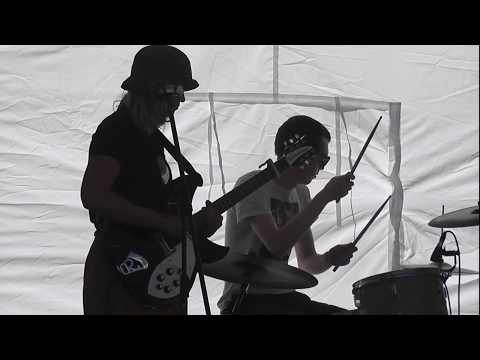 Louisa Nicklin - Pour It Down (Newtown Festival 2020)