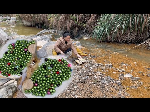 Unexpected surprise, I got a lot of green pearls when I opened the river mussels I picked up