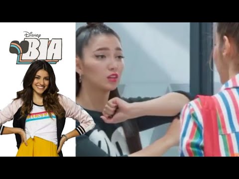 Bia llega a Laix y se enfrenta con carmín - Capítulo 29 - Disney Bia yt sing along