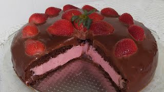 BOLO DE CHOCOLATE COM MOUSSE DE MORANGO 🍫🍓🍓🍓