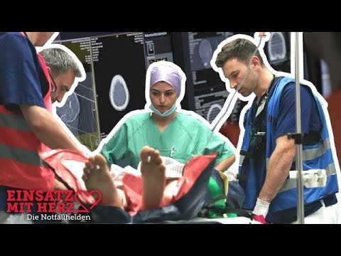 Rückwärts aus 5 METER HÖHE gefallen! 😱💥 Was befürchtet Doc Moritz? | Einsatz mit Herz