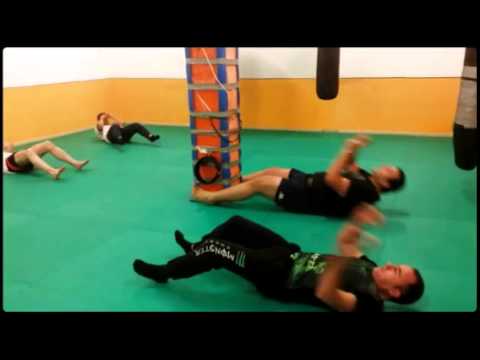 kravmmaextreme  CORSO D KRAV MAGA E MMA E DIFESA PERSONALE VIDEO YOUTUBE TORINO