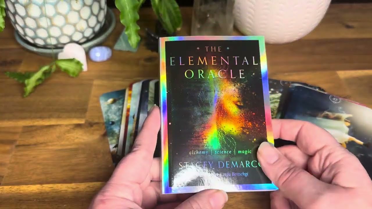The Elemental oracle by Stacey DeMarco review, flip through #oracleflipthrough #oracledeck