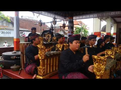 Tabuh Sekar Jempiring di Banjar Tainsiat Denpasar