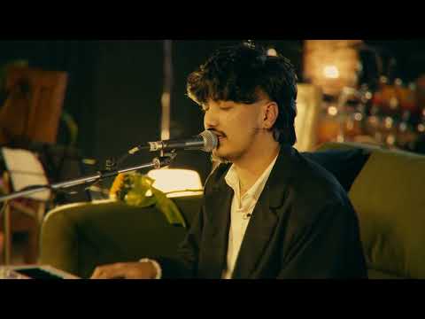 Yabesh Thapa - Muskuraye | Live From EDN Sanepa | GhaamChhaya Intimate