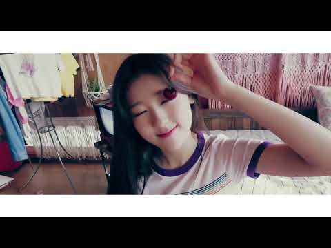 Hyunjin leaving Odd Eye Circle (OEC)