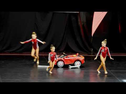 Ferrari - Feeling Táncstúdió - Summer Section UPDF 2020.08.29.