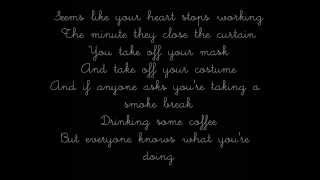 John Doe - B.o.B ft. Priscilla (Lyrics)
