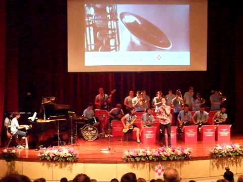 Michael Bublé - Feeling Good - AEG BigBand live in Bangkok (Thailand)