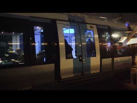 Z50000 de Ermont - Eaubonne vs. VB2N de Mantes via Poissy (ambiance nuit)