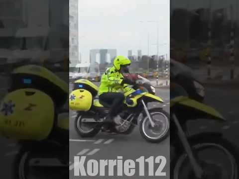Oude #Ambulancemotor 01-321 #Groningen met spoed #throwbacktuesday  #ambulance #motorcycle