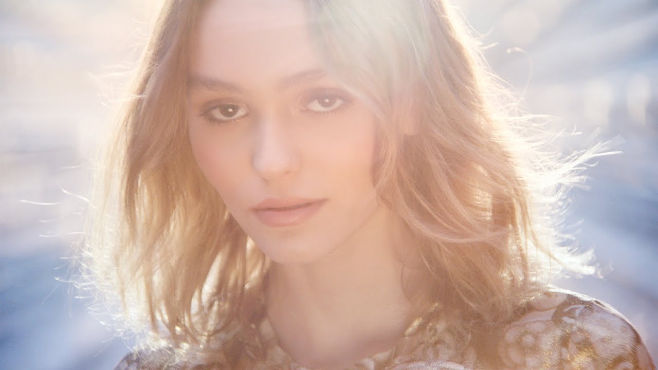 L'Eau N°5, the Film with Lily-Rose Depp – CHANEL Fragrance thumnail