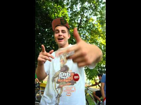 DZŁ feat. Dawcio - Tylko Bóg Mnie Dorwie