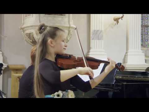 download lagu mp3 mp4 Harlequin Bcker, download lagu Harlequin Bcker gratis, unduh video klip Harlequin Bcker