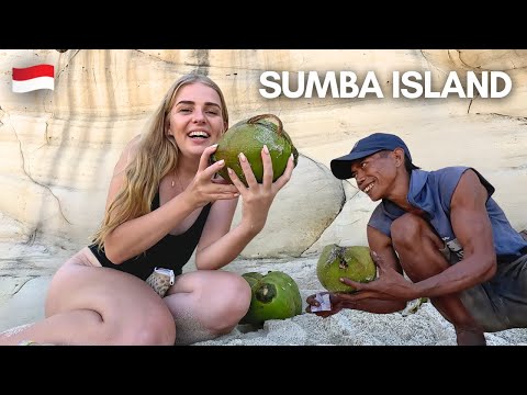 Exploring the Hidden Gems of SUMBA Island, INDONESIA🇮🇩 (First Impressions) - Sumba Vlog #1