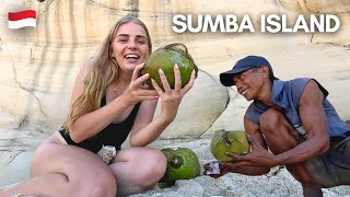 Download lagu Exploring the Hidden Gems of SUMBA Island, INDONESIA🇮🇩 (First Impressions) - Sumba Vlog #1 mp3